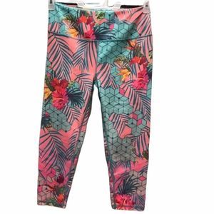 Miami Fitwear + women’s Capri workout leggings